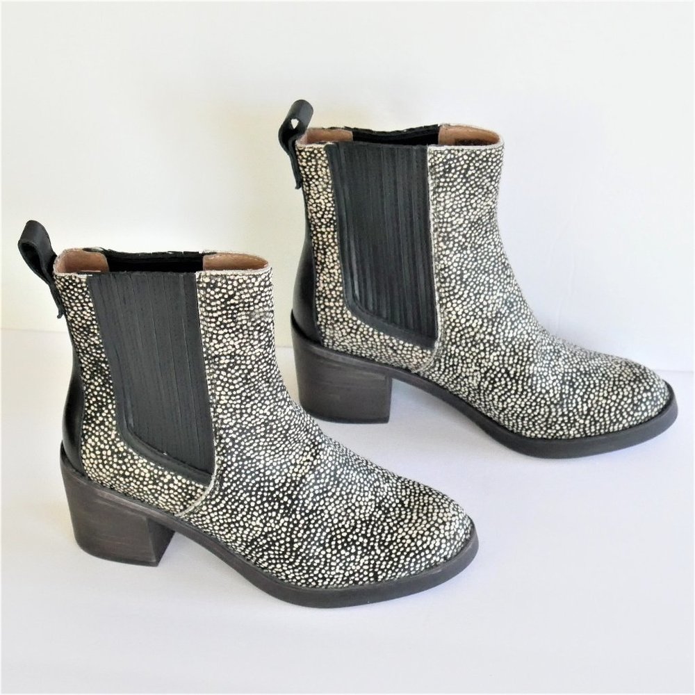 UGG Women's Camden Exotic Black Dotted Boot Style#101917